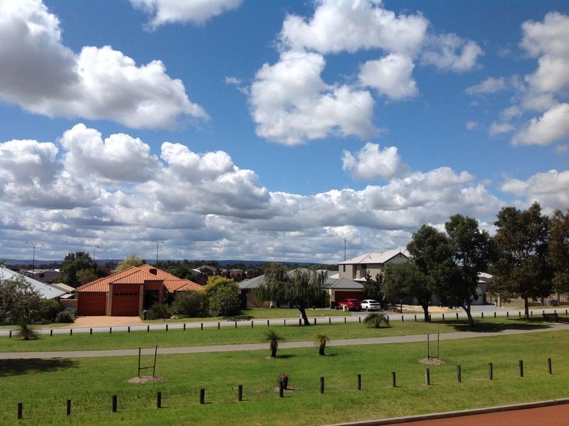 5 The Dell, Canning Vale WA 6155