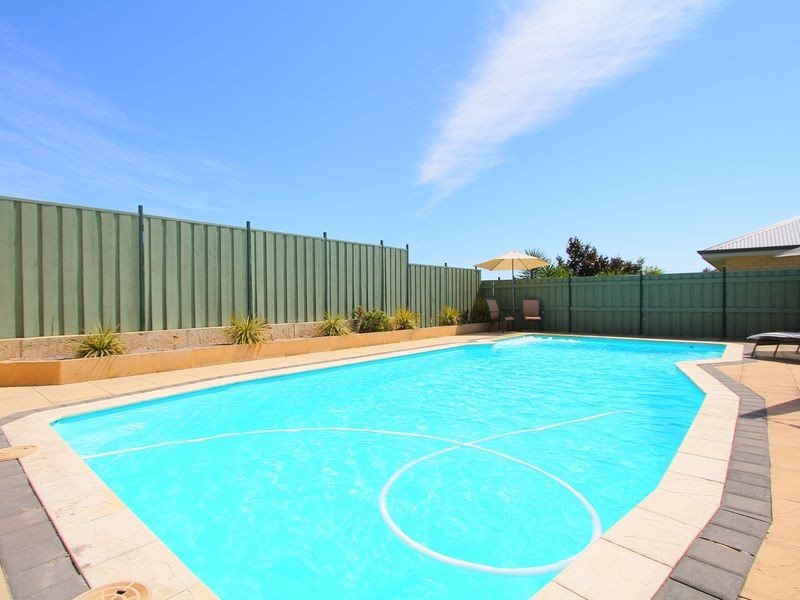 5 The Dell, Canning Vale WA 6155