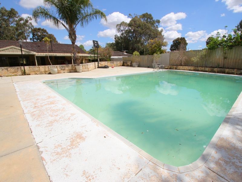 16 Culligan Road, Thornlie WA 6108