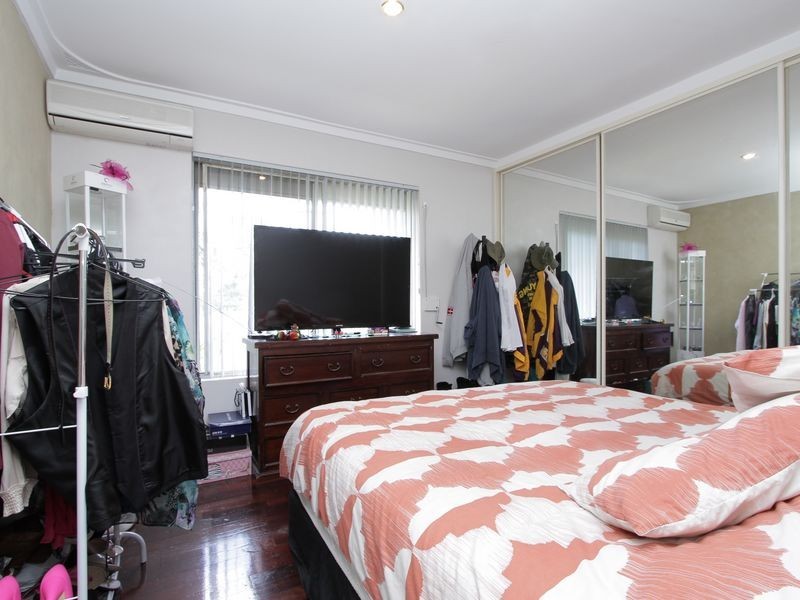 16 Culligan Road, Thornlie WA 6108