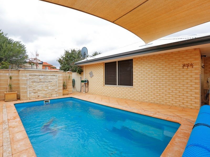 47 Waterperry Drive, Canning Vale WA 6155