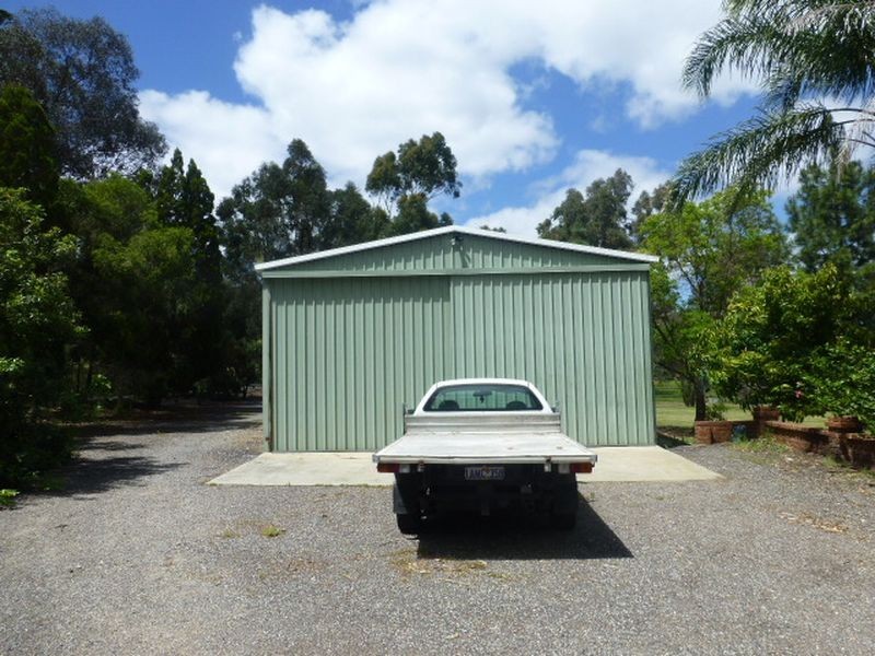 21 Kelvin Road, Wattle Grove WA 6107