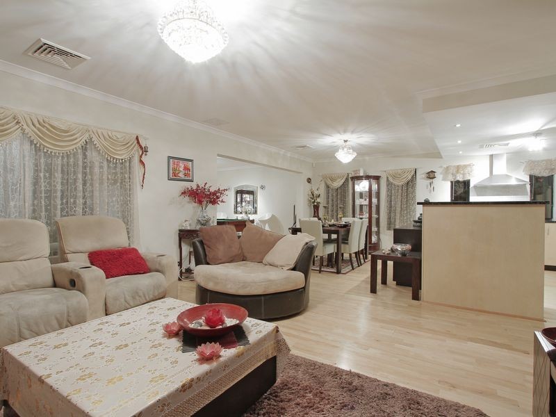 13 Codrington Street, Southern River WA 6110