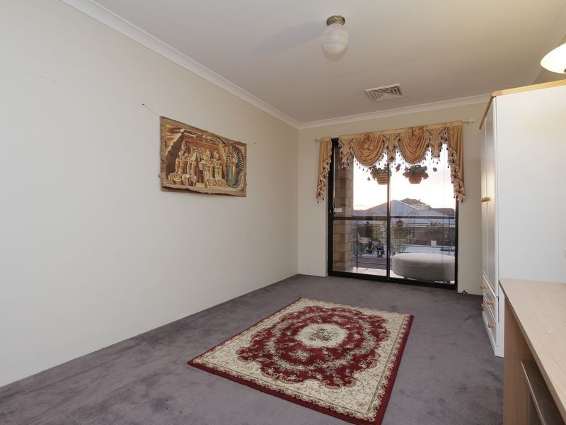 13 Codrington Street, Southern River WA 6110