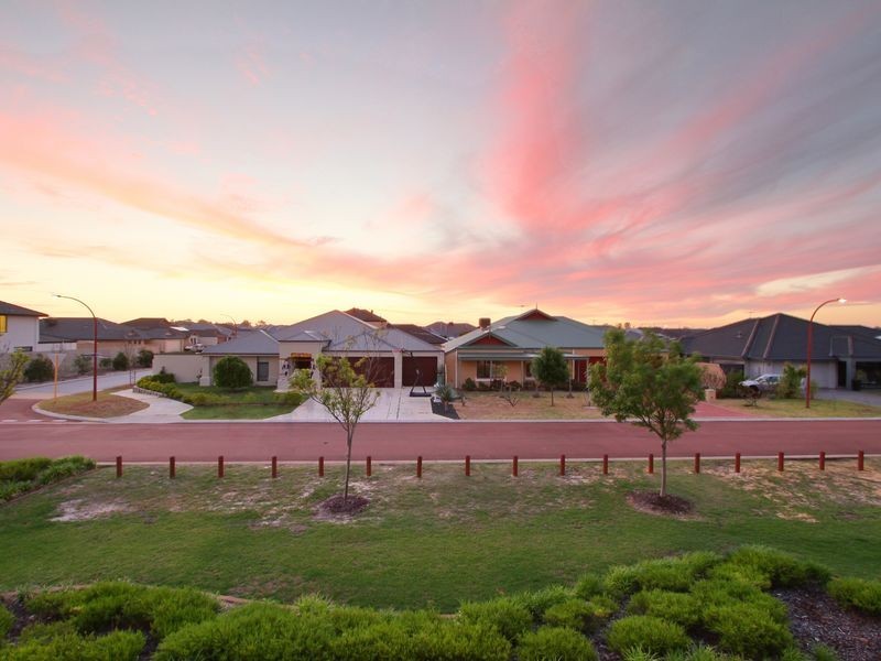 13 Codrington Street, Southern River WA 6110