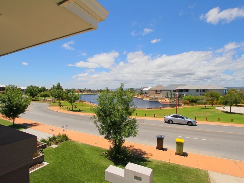 232 Castlewood Parkway, Southern River WA 6110