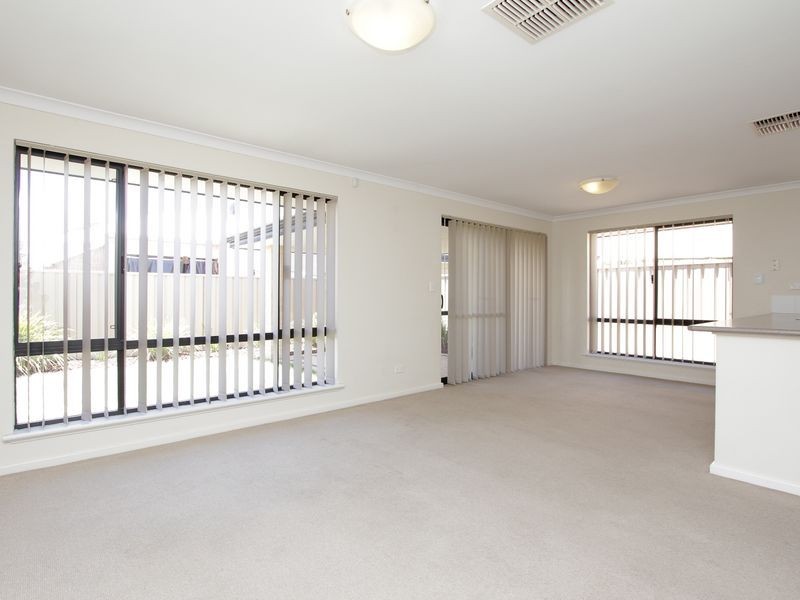 7B Casablanca Avenue, Southern River WA 6110