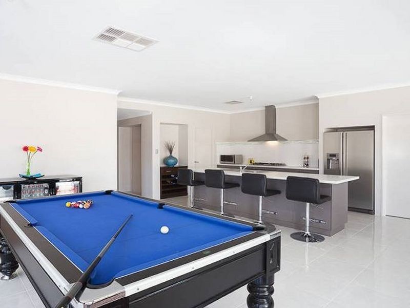 9 Rawlinson Way, Southern River WA 6110