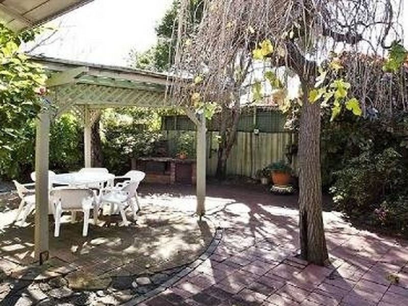 67 Berehaven Avenue, Thornlie WA 6108