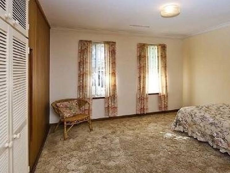 67 Berehaven Avenue, Thornlie WA 6108