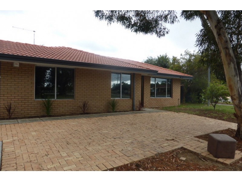 11 Platte Street, Beechboro WA 6063