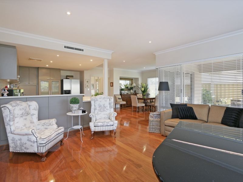 27 Linkwater Pass, Southern River WA 6110