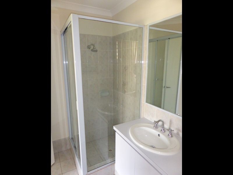 19 Tarragon Place, Thornlie WA 6108