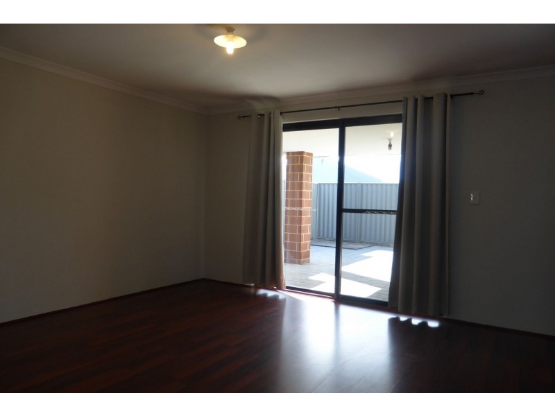 6 Archdale Loop, Piara Waters WA 6112