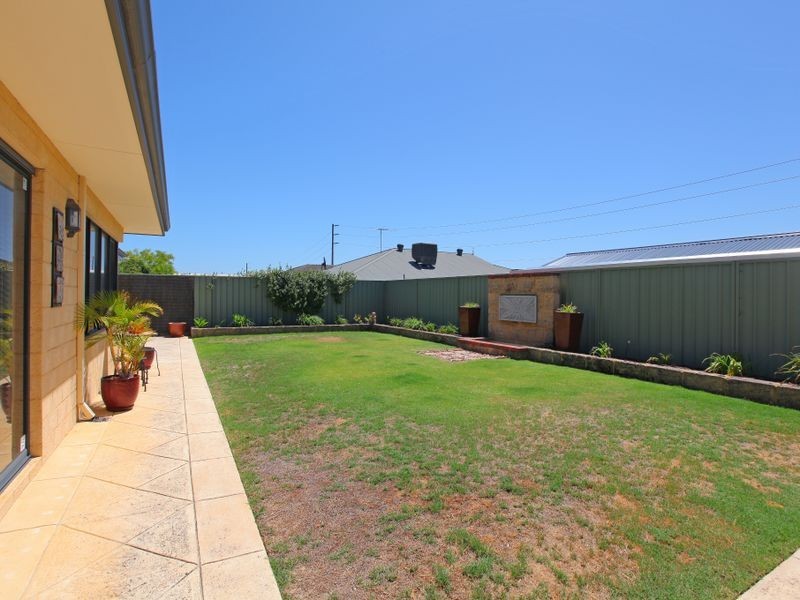 69 Lakey Street, Southern River WA 6110
