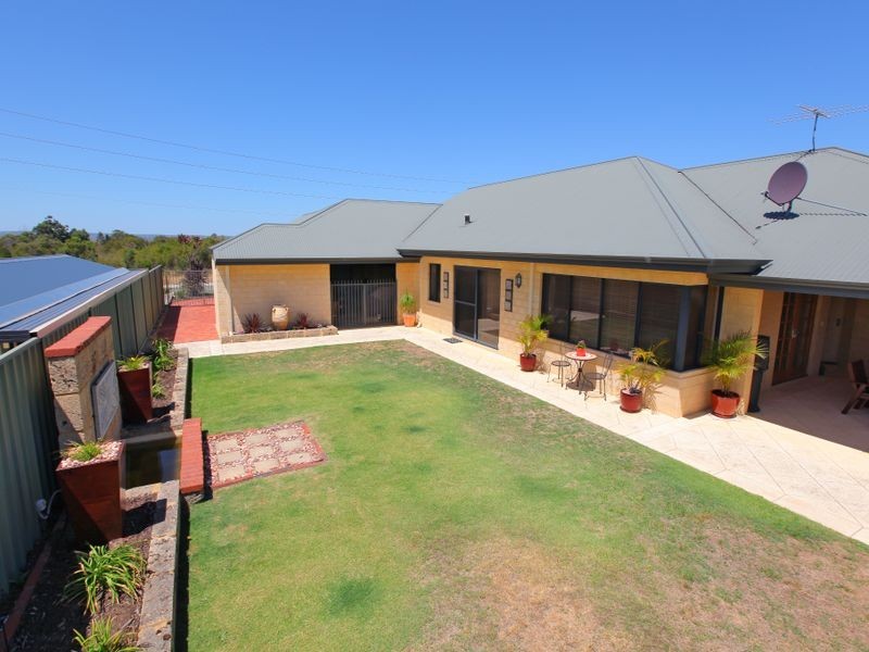 69 Lakey Street, Southern River WA 6110