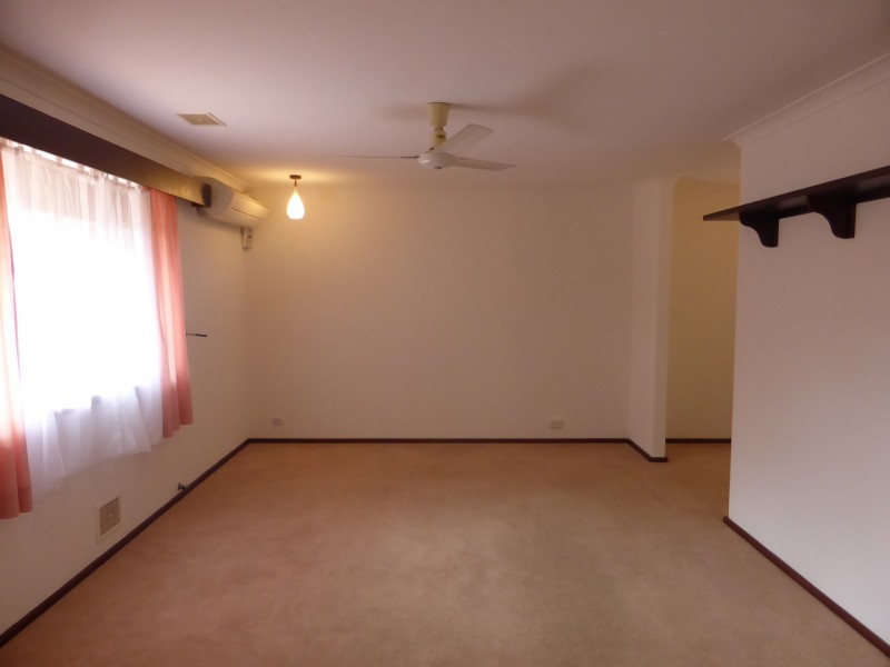 37 Latimer Way, Langford WA 6147