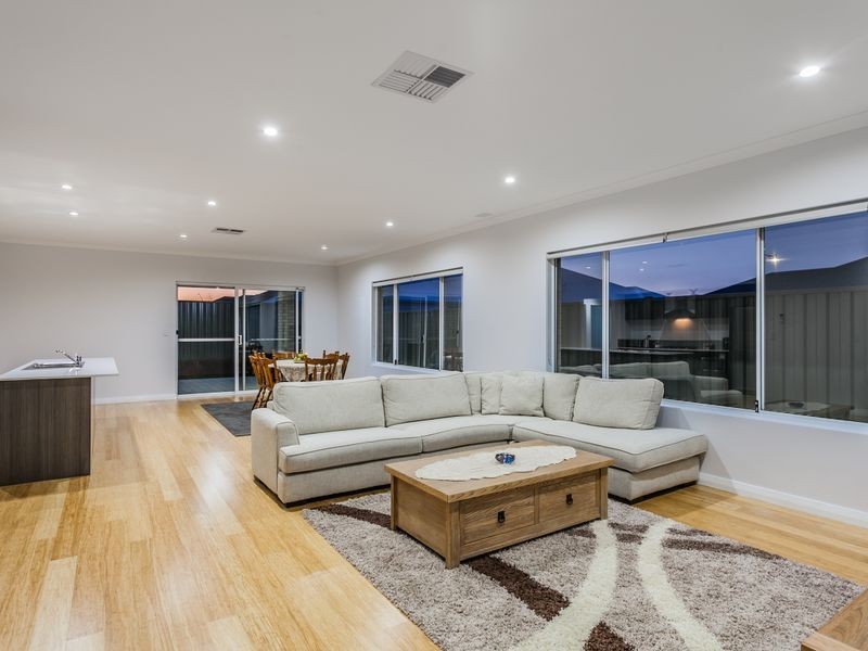 165 Honeywood Avenue, Wandi WA 6167