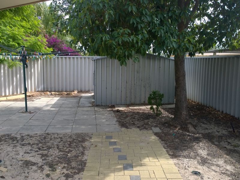 11 Breeze Court, Gosnells WA 6110