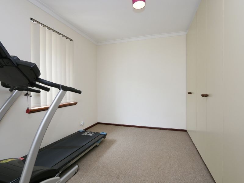 43 Ravenslea Drive, Parkwood WA 6147