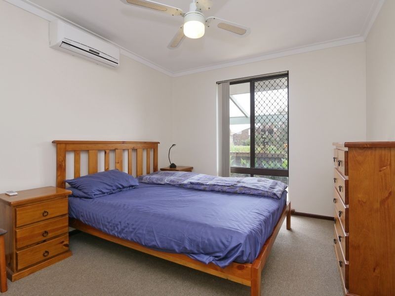 43 Ravenslea Drive, Parkwood WA 6147