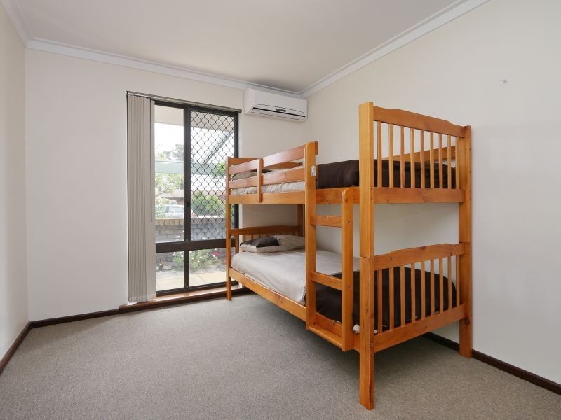 43 Ravenslea Drive, Parkwood WA 6147