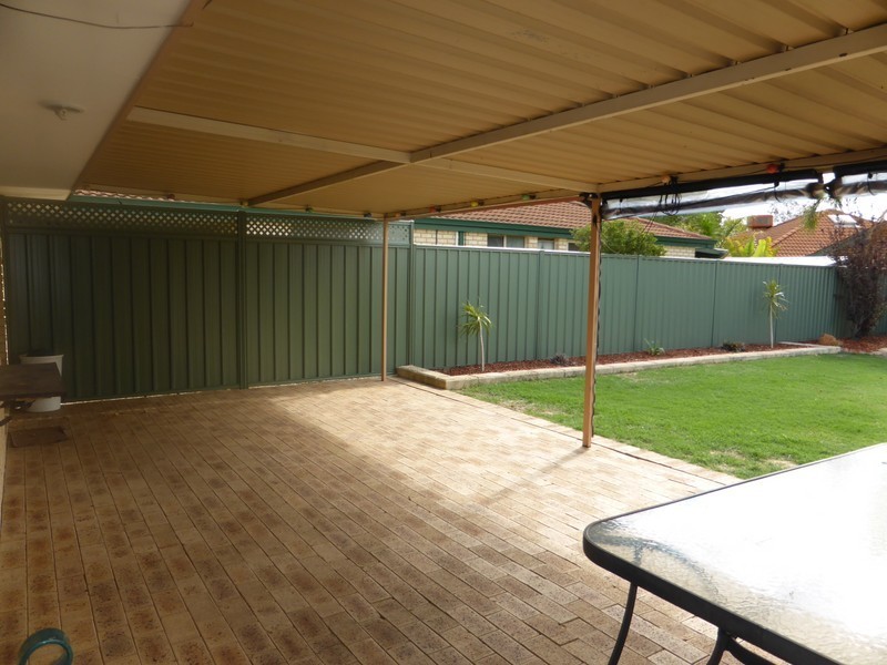 20a Nullagine Way, Gosnells WA 6110
