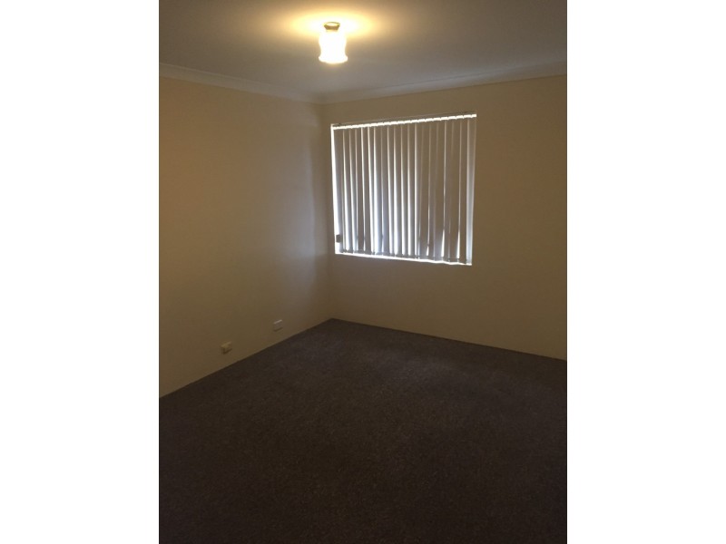 4/14 Loton Avenue, Midland WA 6056