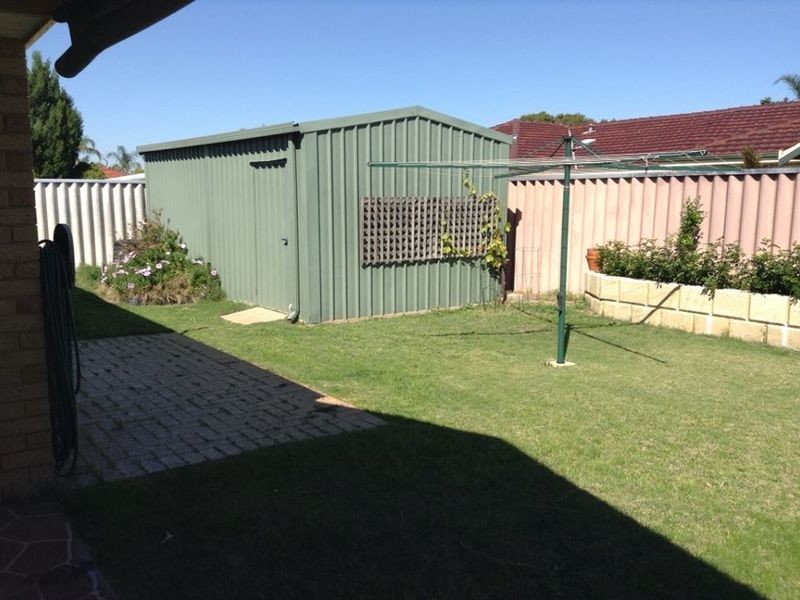 6 Firefalls Close, Huntingdale WA 6110