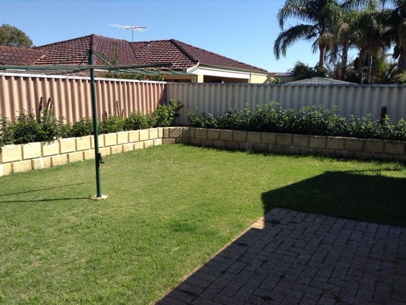 6 Firefalls Close, Huntingdale WA 6110