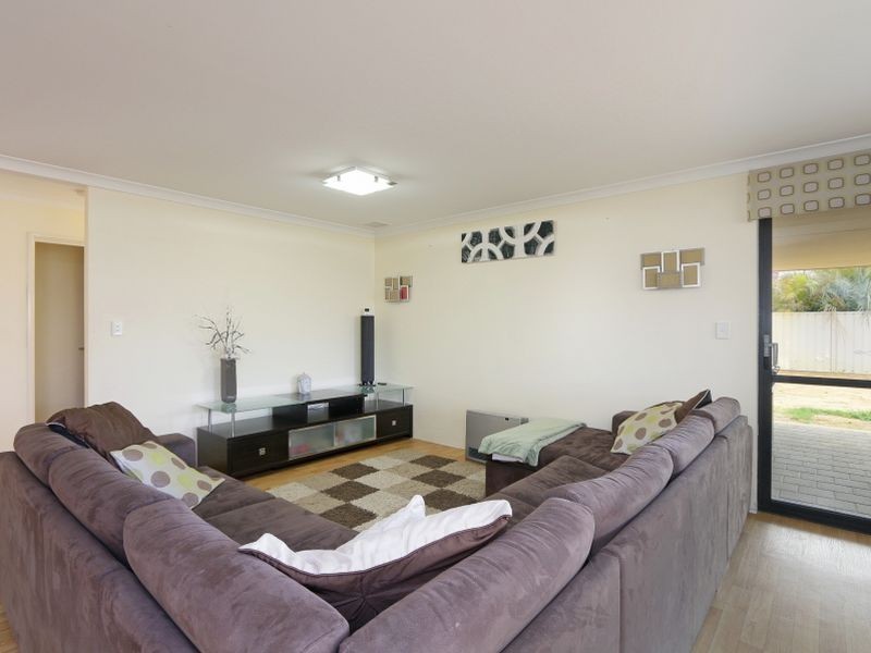 24 Darkin Drive, Gosnells WA 6110