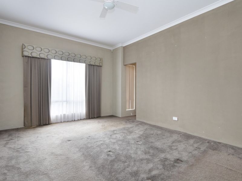 24 Darkin Drive, Gosnells WA 6110