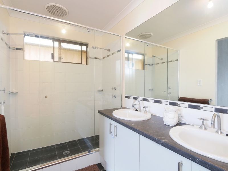 24 Darkin Drive, Gosnells WA 6110