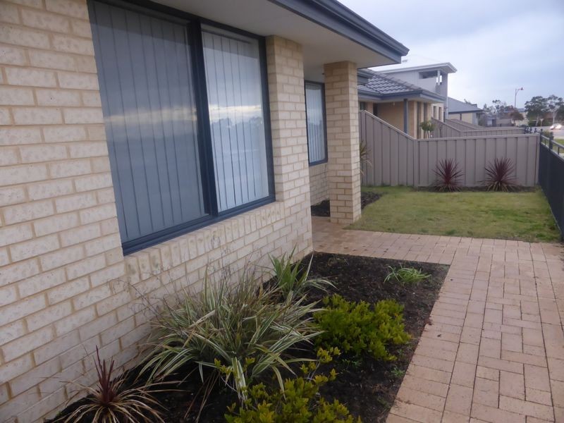 24 Biddiarra Bend, Southern River WA 6110