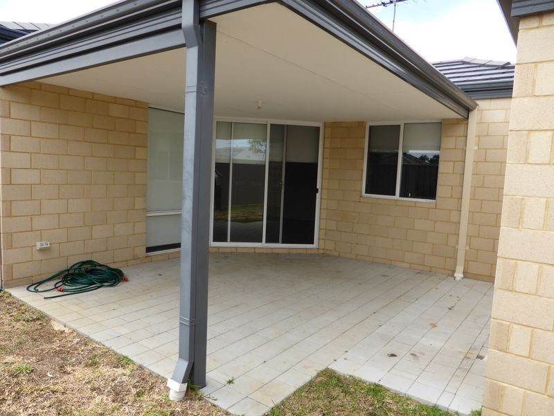 34 Biddiarra Bend, Southern River WA 6110