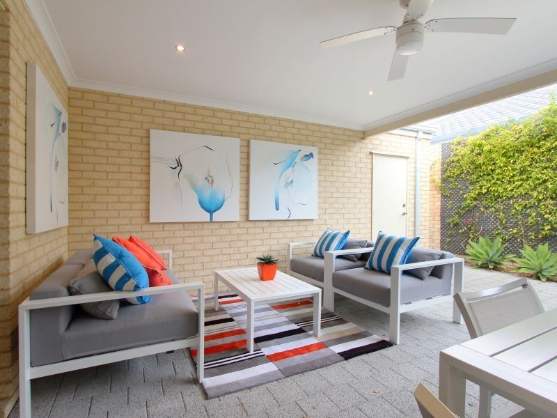 11 Cardacut Way, Southern River WA 6110