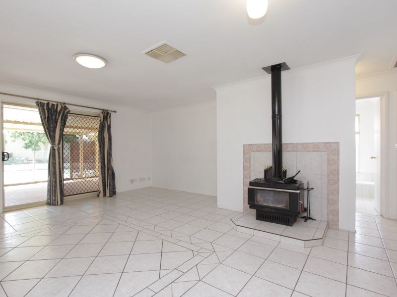 103 Forest Crescent, Thornlie WA 6108