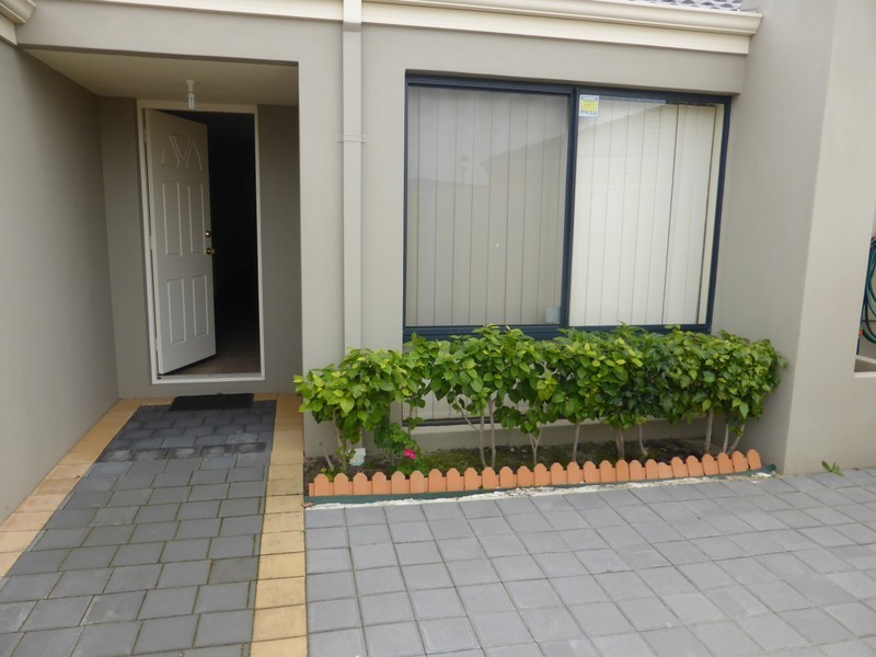 2 Parnell Way, Canning Vale WA 6155