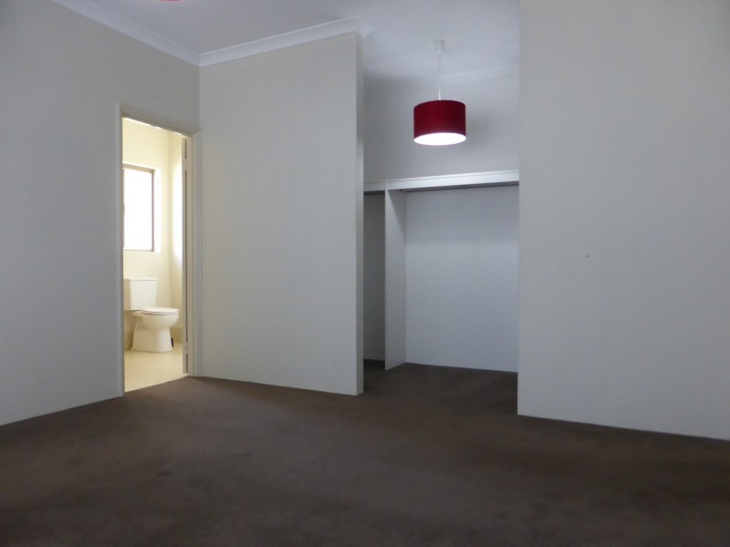 2 Ecru Court, Southern River WA 6110