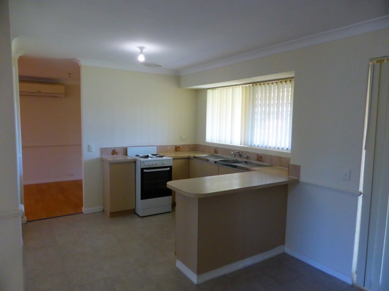 18 Kidman Court, Thornlie WA 6108