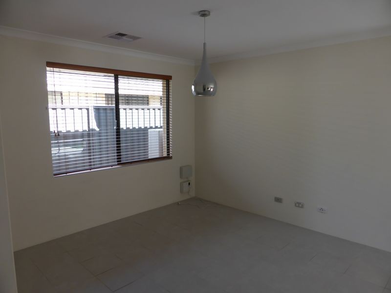 94 Barnevelder Bend, Southern River WA 6110