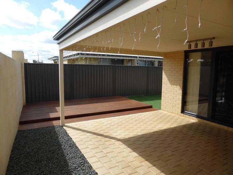 94 Barnevelder Bend, Southern River WA 6110