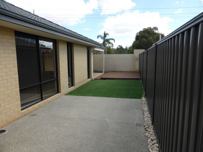 94 Barnevelder Bend, Southern River WA 6110