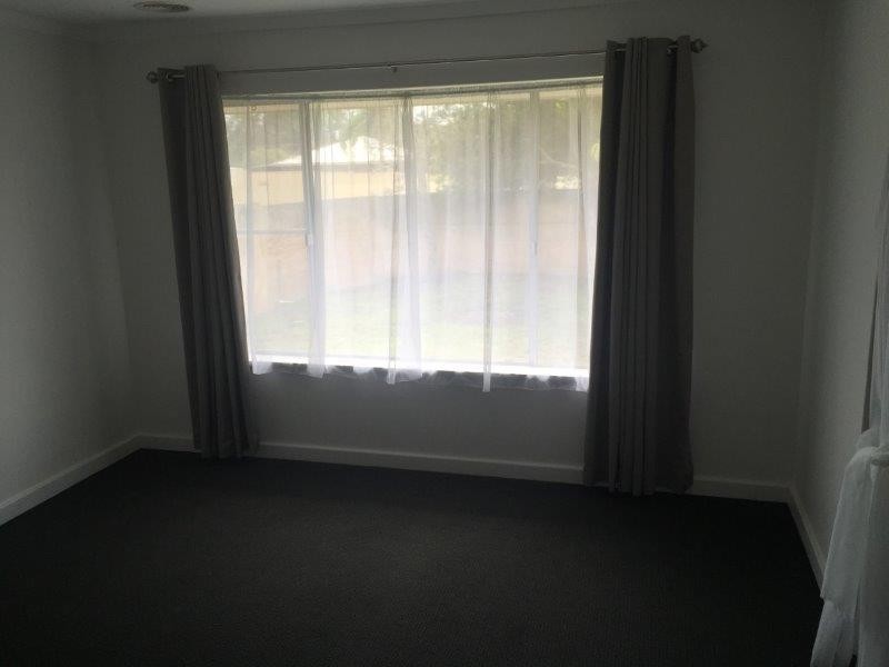 35 Dumsday Drive, Forrestdale WA 6112
