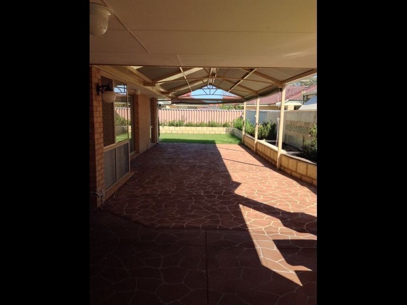 6 Firefalls Close, Huntingdale WA 6110