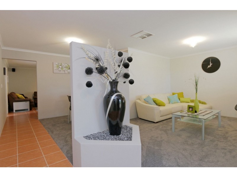 5 Pulford Close, Huntingdale WA 6110
