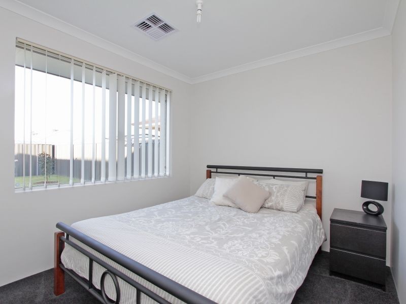 10 Houdan Street, Southern River WA 6110