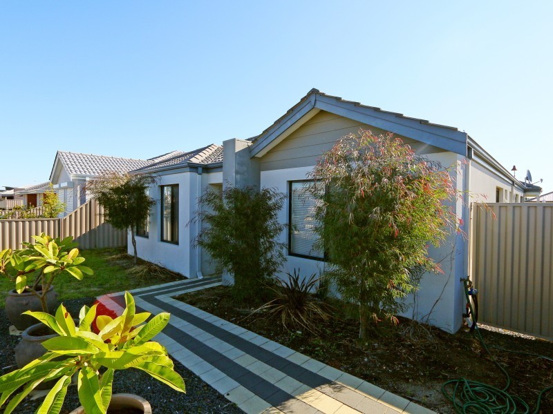 40 Figbird Way, Southern River WA 6110