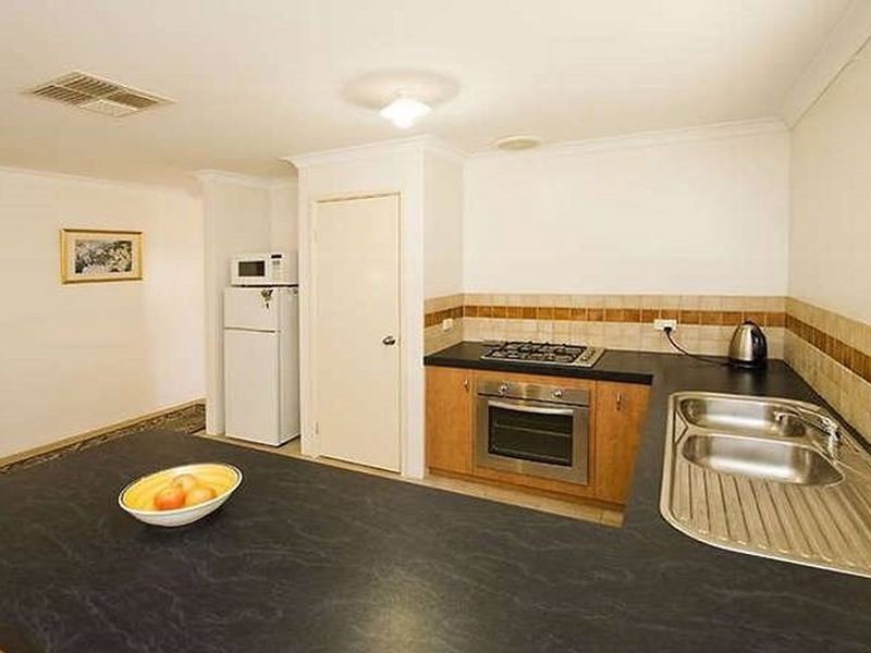 5/19 Bernice Way, Thornlie WA 6108