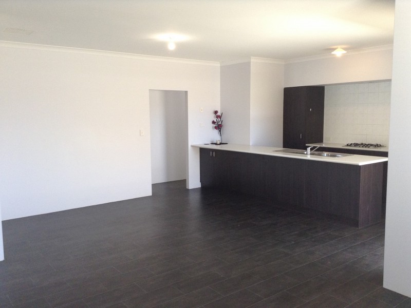 5 Middleton Court, Canning Vale WA 6155